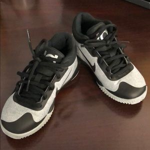 Nike 12C boys or girls sneakers New w/o tags